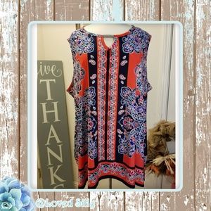 Medallion Keyhole Sleeveless Top